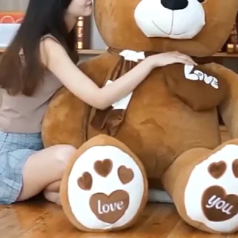 Doudou bébé-Ours en peluche