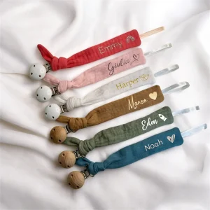 Attache tétine personnalisée en gaze de coton – Blanc