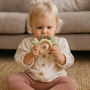 Anneau de dentition en bois et silicone de crabe – Apaisant dès 3 mois