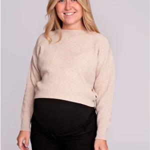 Pull cropped de grossesse couleur sable  – maille douce & cosy